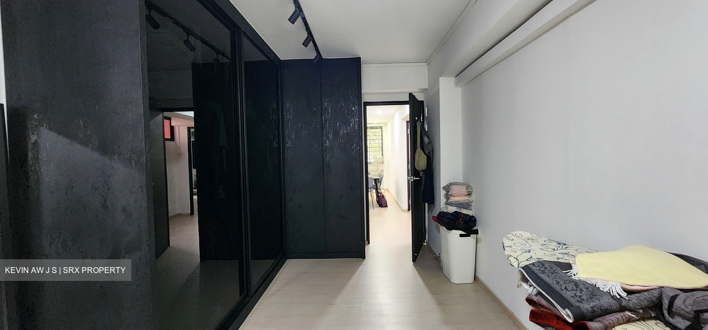 Blk 306 Tampines Street 32 (Tampines), HDB 5 Rooms #522230011